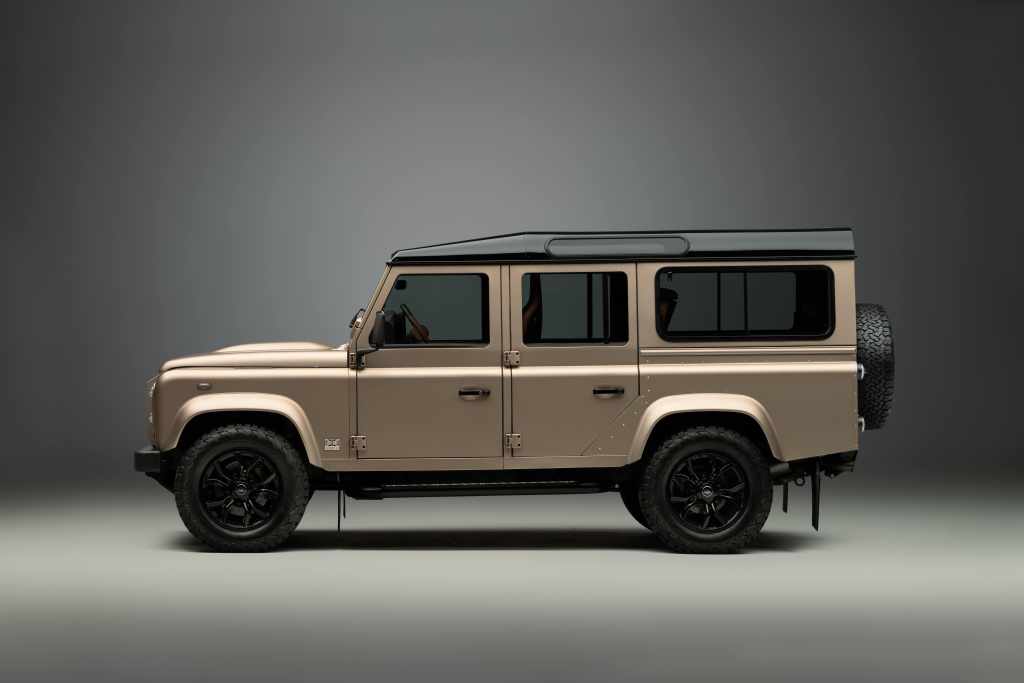 DEF_CLASSIC_V8_OCTA_COLOURS_101225_PETRA_COPPER_04