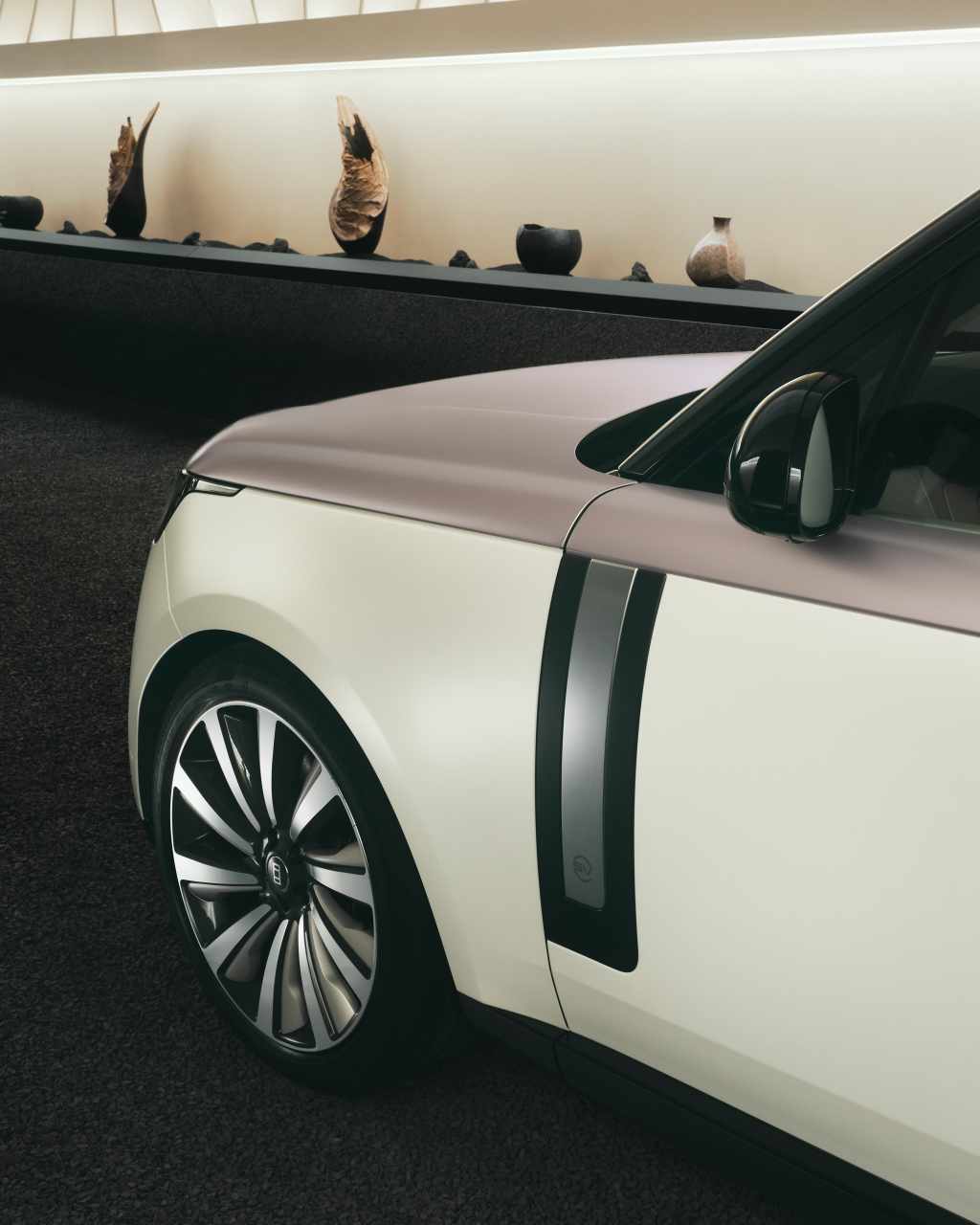 RANGE ROVER TRACES MDW 26  MEMORY AND MATERIAL 3