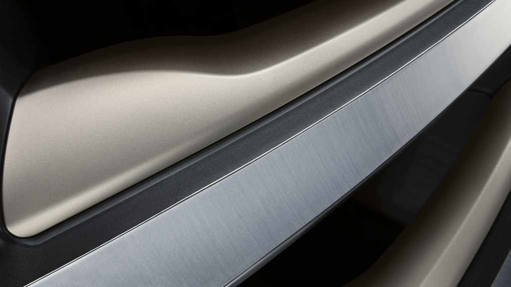 RR_SV_Ultra_27MY_Detail_Wheel_06_290426