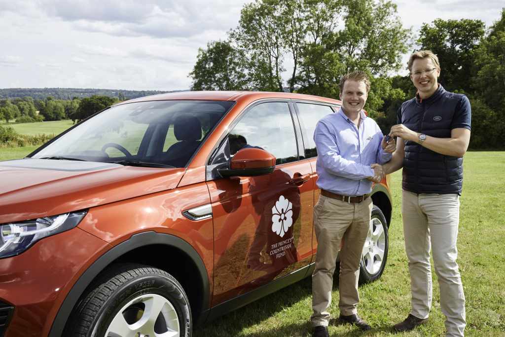 LAND ROVER AND THE PRINCE’S COUNTRYSIDE FUND HELP YOUNG FARMERS SOW SEEDS FOR SUCCESS WITH VEHICLE BURSARY