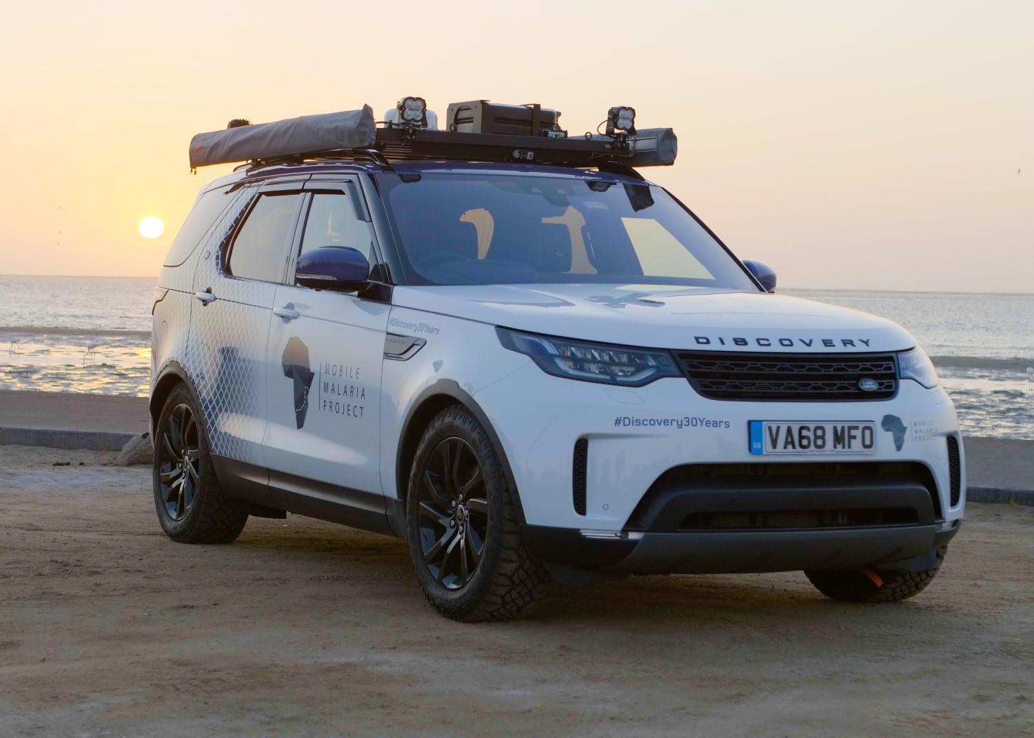  Land Rover Discovery powers mobile malaria research