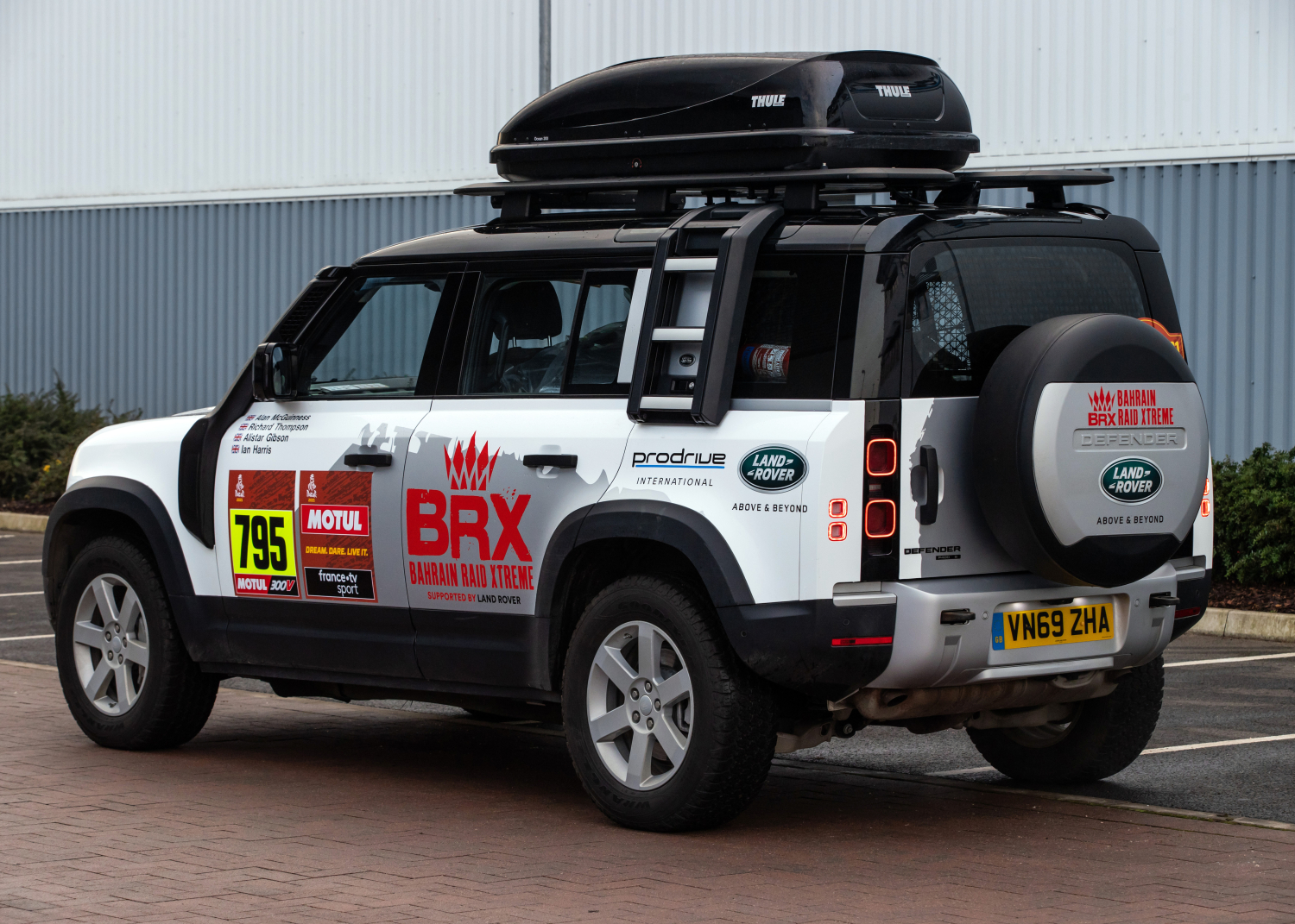 NEW DEFENDER SET TO PLAY VITAL ROLE AS LAND ROVER RETURNS TO THE DAKAR IN 2021