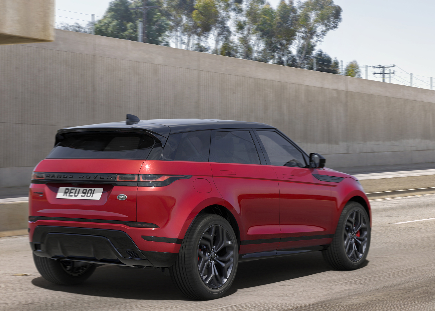 Range Rover Evoque P300 HST 