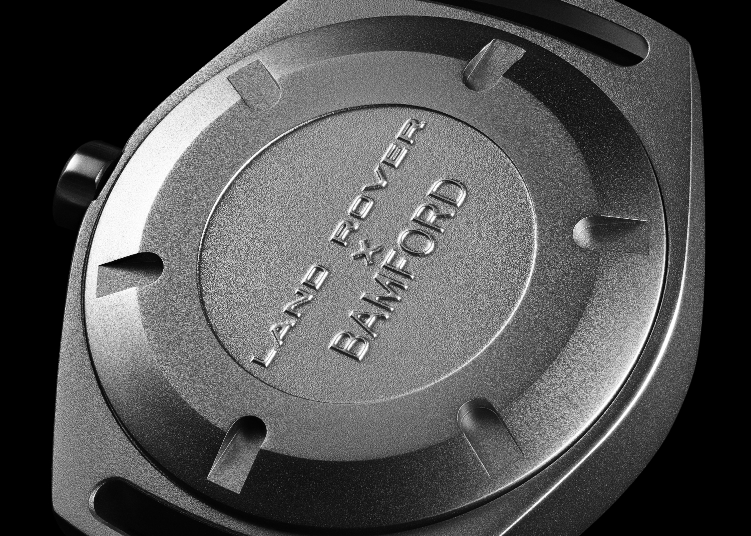 BAMFORD LONDON WATCH INSPIRED BY THE DEFENDER 