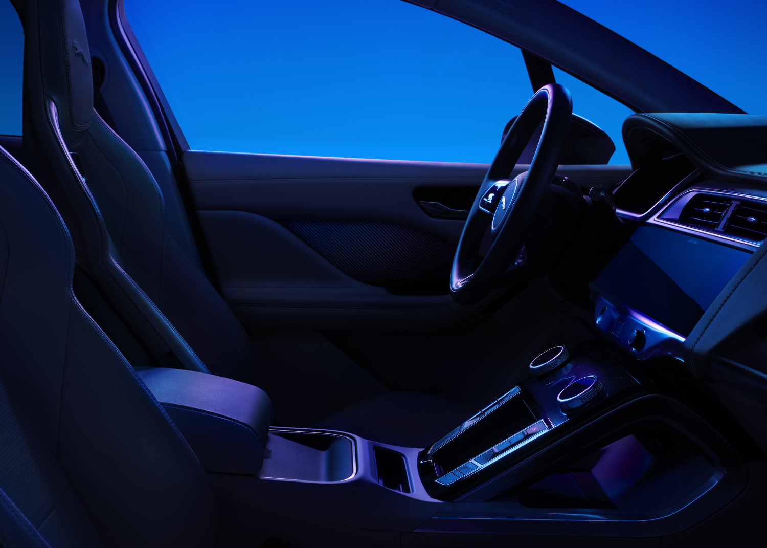 JAGUAR I-PACE INTERIOR