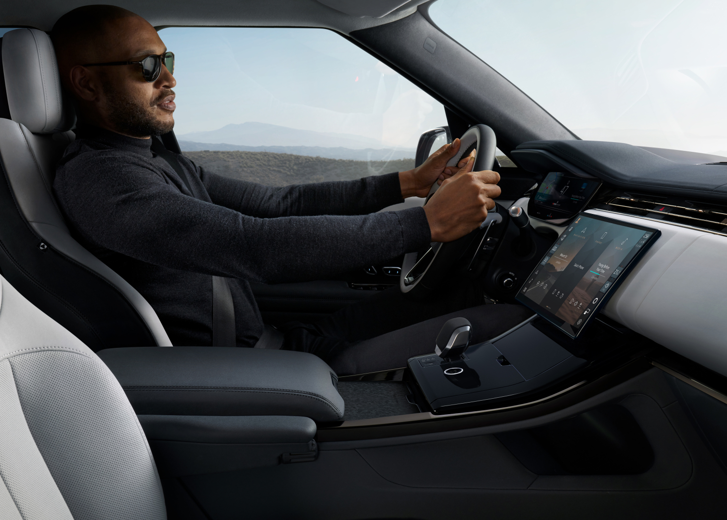 INTERIOR - RANGE ROVER SPORT 24MY 