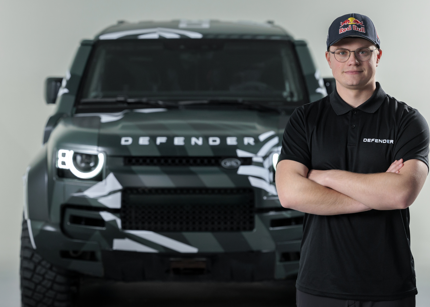 DEFENDER_RALLY_ROKAS_BACIUSKA_01