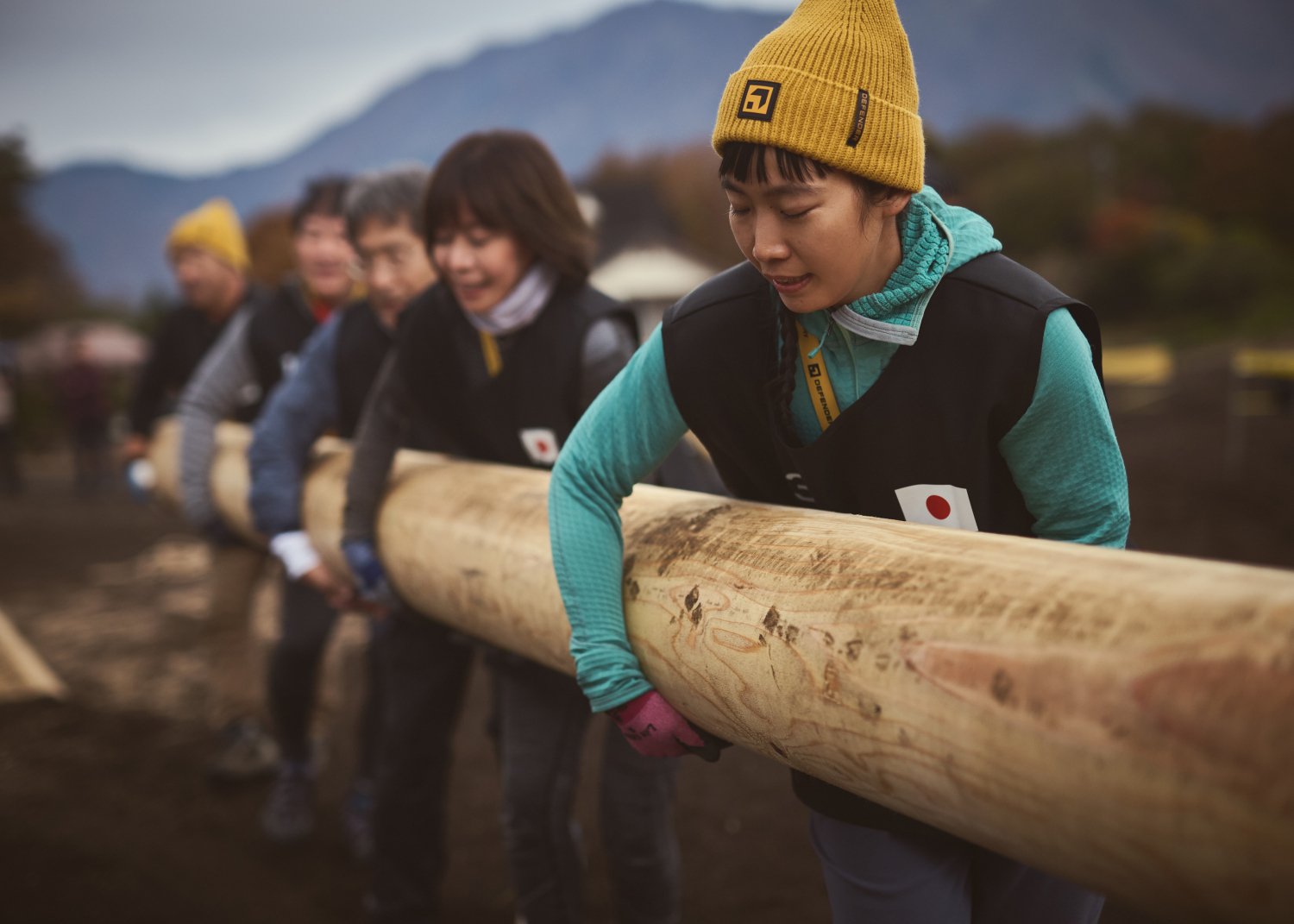 DEFENDER TROPHY JAPAN SELECTIONS