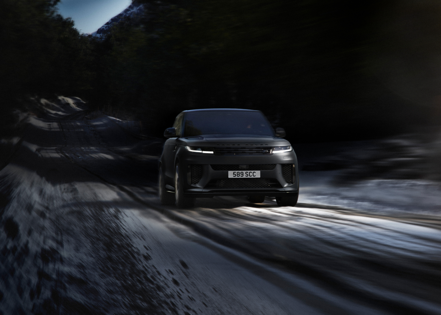Range Rover Sport SV Ultimate Edition - Obsidian Black Satin