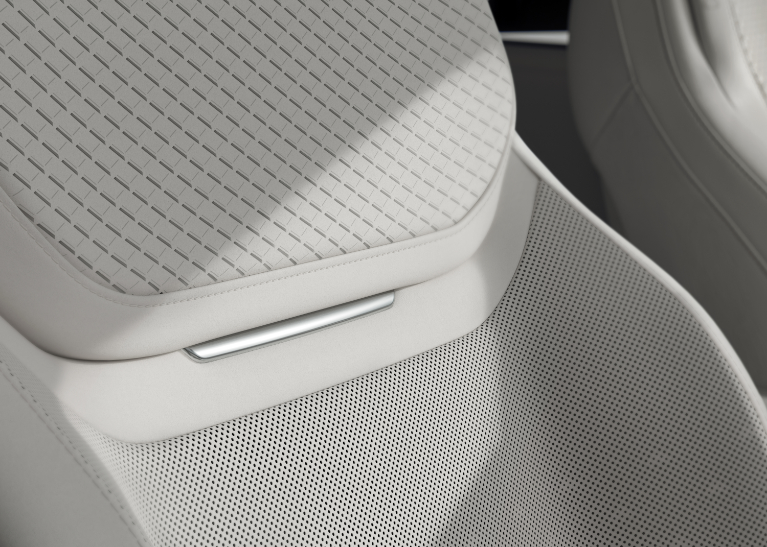 RANGE ROVER SV ULTRA