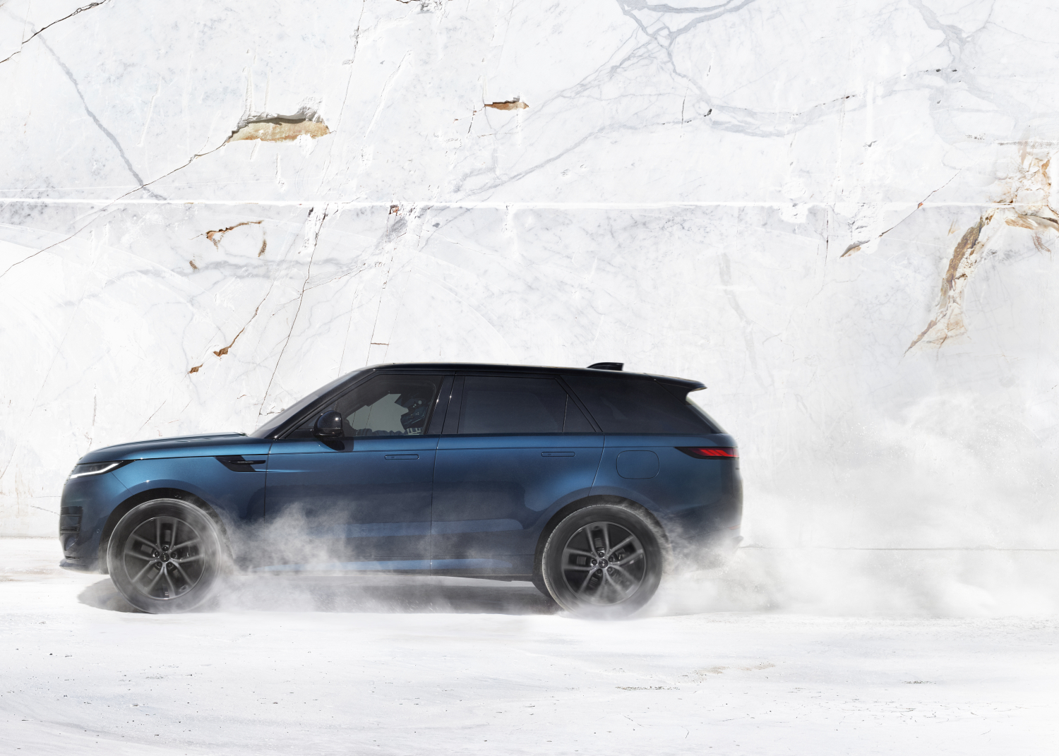 Range Rover Sport Electric