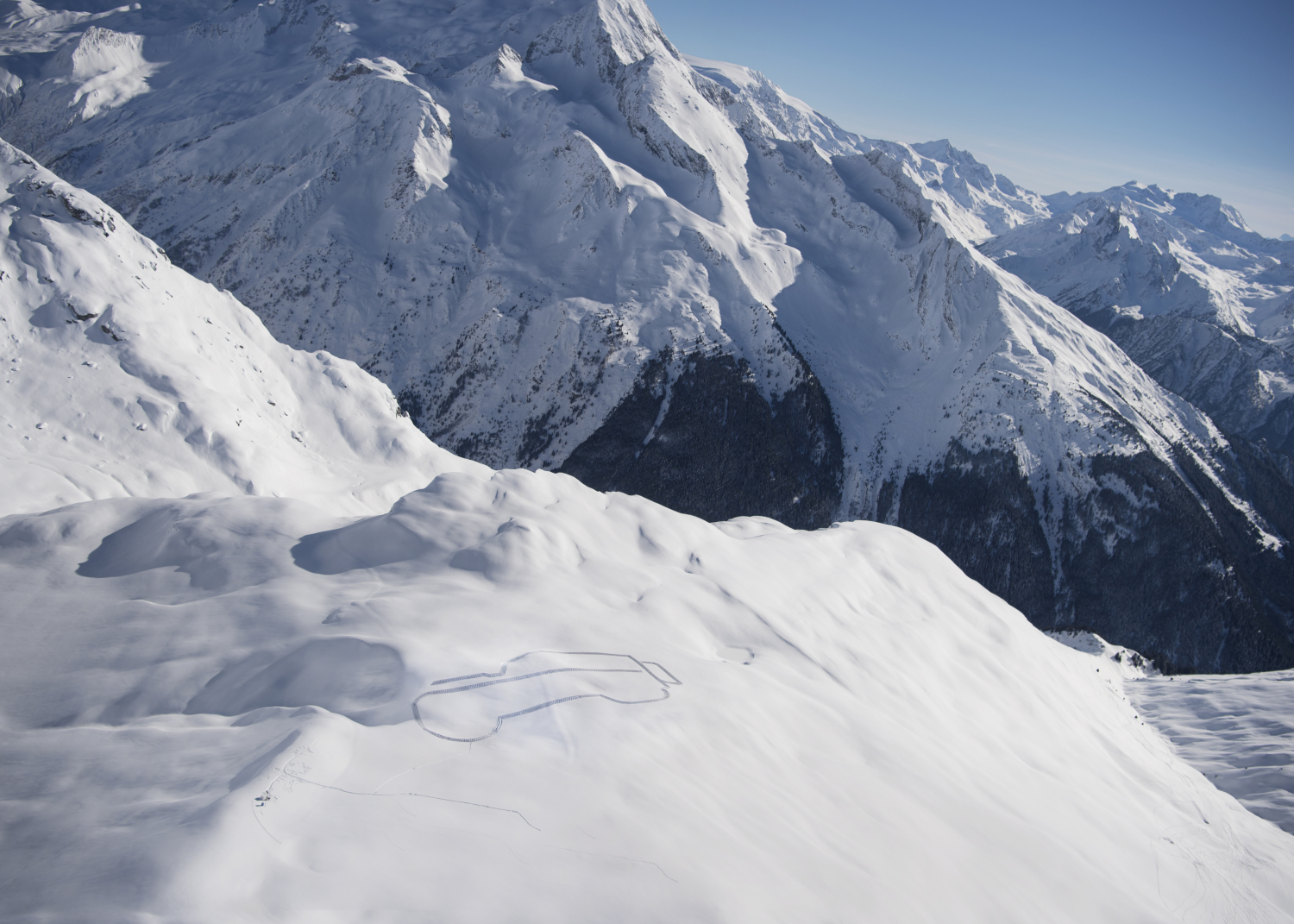 WORLD’S MOST REMOTE DEFENDER OUTLINE