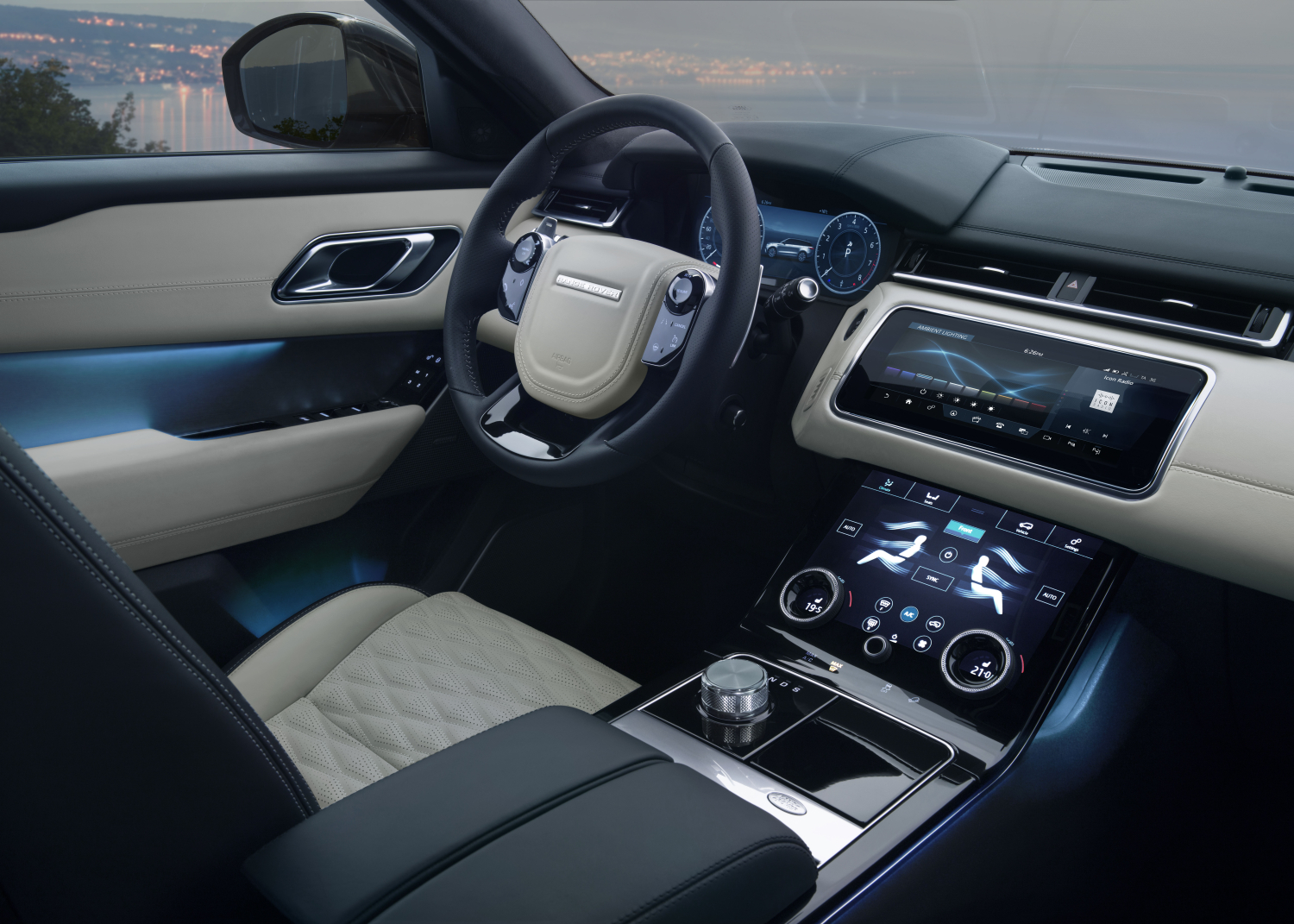 INTERIOR IMAGE - NEW RANGE ROVER VELAR SVAUTOBIOGRAPHY DYNAMIC EDITION