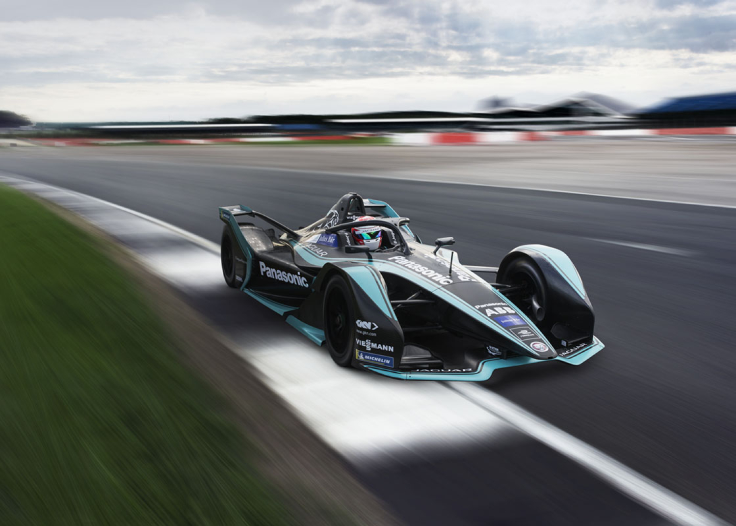 Jaguar I-TYPE 3 landscape exploded infographic