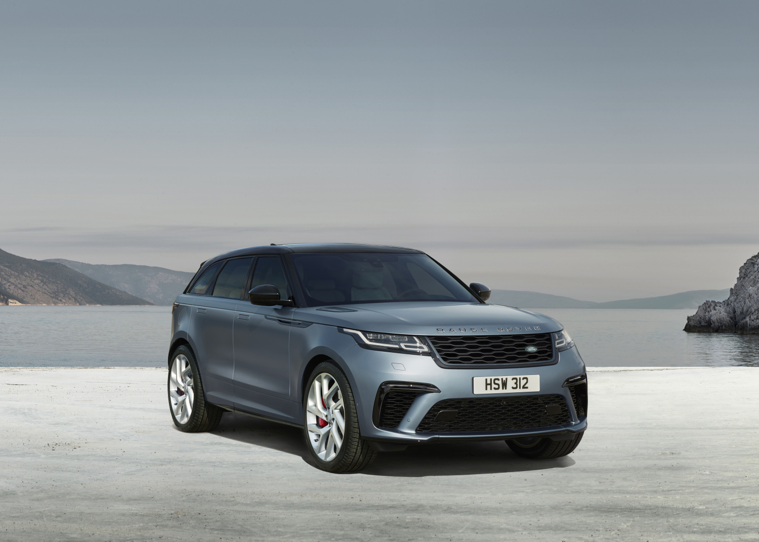 LOCATION IMAGE - NEW RANGE ROVER VELAR SVAUTOBIOGRAPHY DYNAMIC EDITION