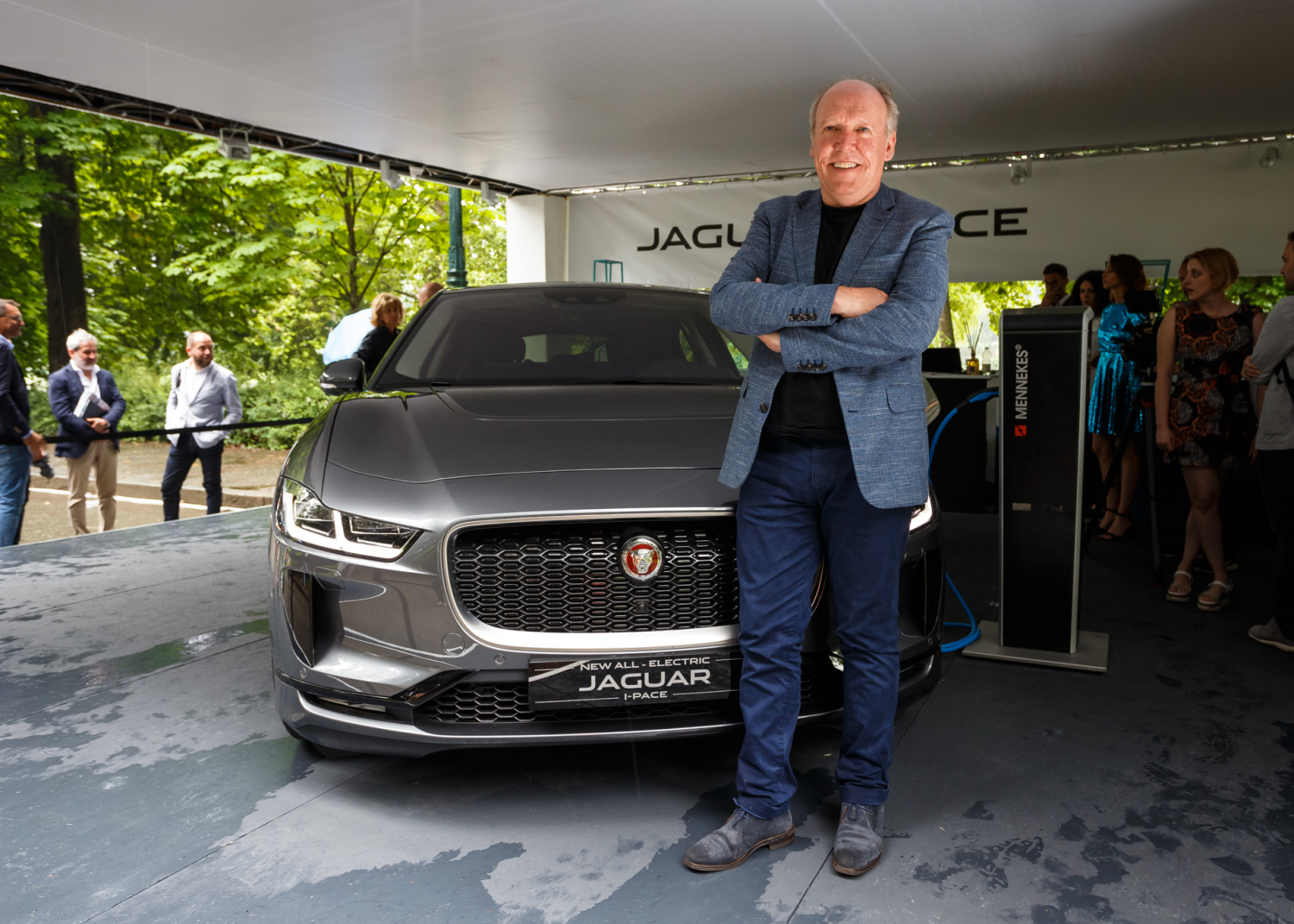 JAGUAR E-PACE TRIONFA AL CAR DESIGN AWARD 2018 PER IL SUO DESIGN ALL’AVANGUARDIA