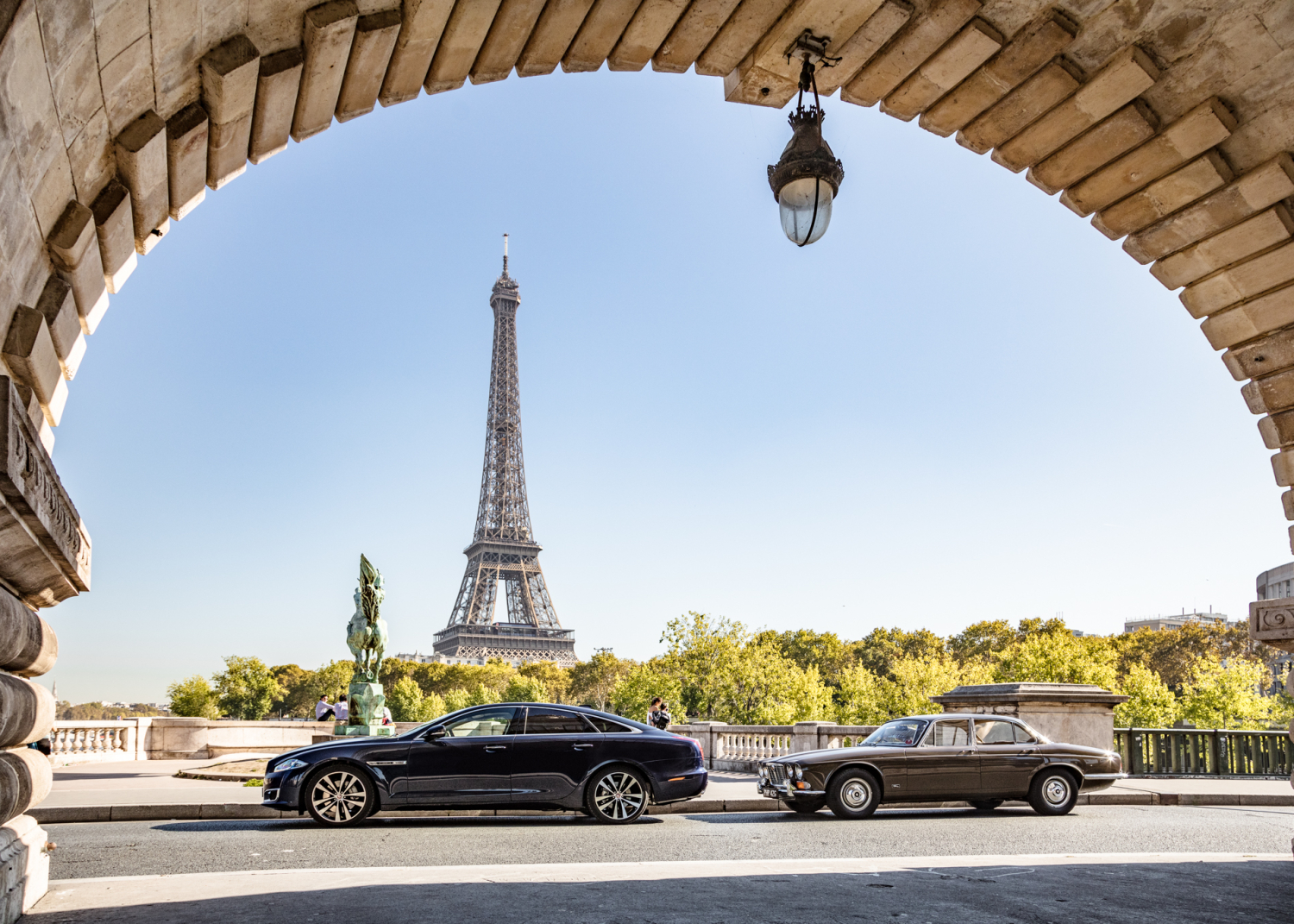 Jaguar XJ Series 1 & XJ50 in Paris
