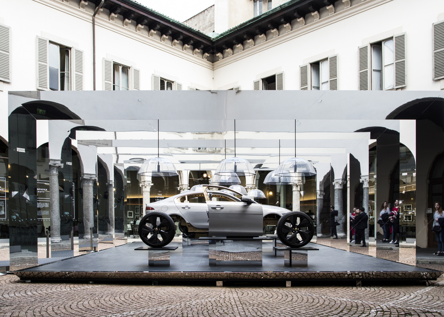 GRANDE SUCCESSO PER JAGUAR AL FUORISALONE 2019 CON: “THE FUTURE LEGACY”