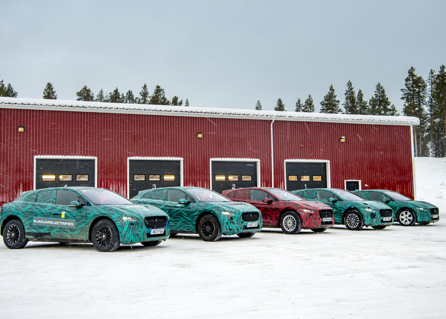 Pruebas de invierno del Concept Jaguar I-PACE en Arjeplog, Suecia
