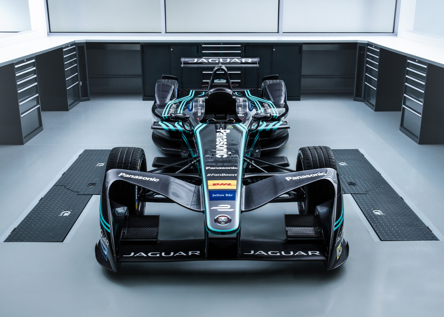 JAGUAR RETURNS TO RACING WITH I-TYPE