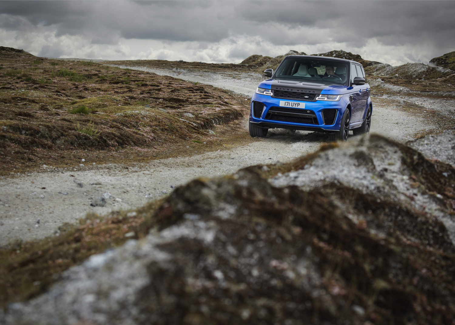 RANGE ROVER SPORT SVR FOR 2018