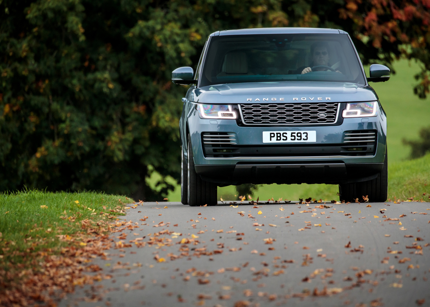 RANGE ROVER FOR 2018 - ON-ROAD