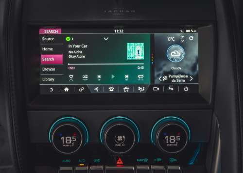  New Jaguar F-TYPE - Embedded Spotify