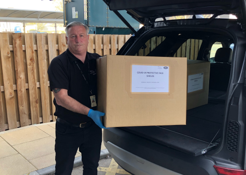 Jaguar Land Rover volunteers make the first deliveries of our 3D printed protective visors to University Coventry and Warwickshire Hospital and Warwick Hospital for NHS frontline staff