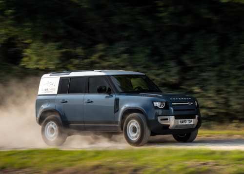 LAND ROVER DEFENDER MEANS BUSINESS AS HARD TOP NAME RETURNS FOR NEW COMMERCIAL MODEL