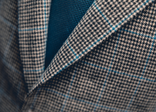 LAND ROVER AND HENRY POOLE CREATE UNIQUE FABRIC TO CELEBRATE 50 YEARS OF RANGE ROVER