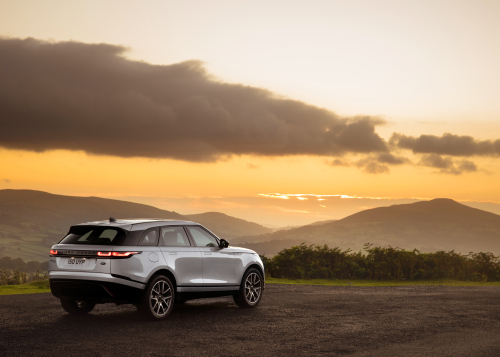 LOCATION - RANGE ROVER VELAR