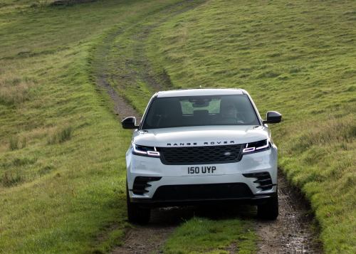LOCATION - RANGE ROVER VELAR