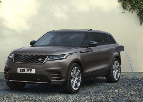CHARGING - RANGE ROVER VELAR AURIC EDITION 