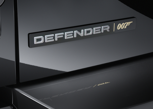 EXTERIOR DETAIL - DEFENDER V8 BOND EDITION