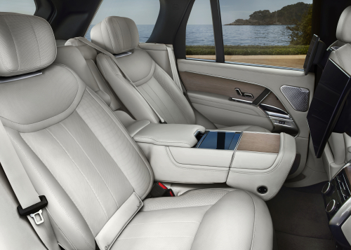  THE NEW RANGE ROVER SWB