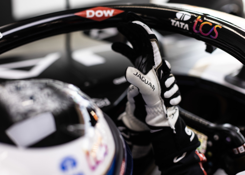 J_TCS_Racing_S9_Valencia