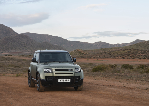 DEFENDER 90