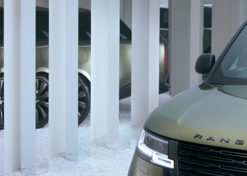 RANGE ROVER MILAN DESIGN WEEK FUTURESPECTIVE: CONNECTED WORLDS