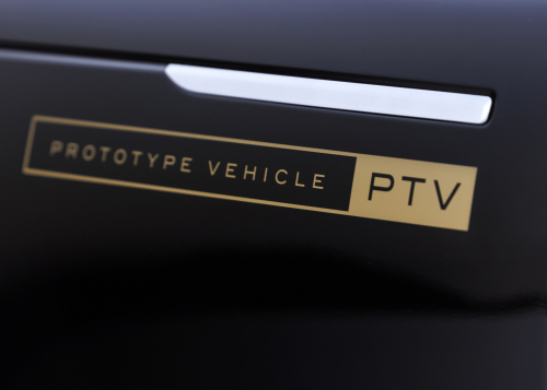 RANGE ROVER ELECTRIC WINTER TEST AND DEVELOPMENT