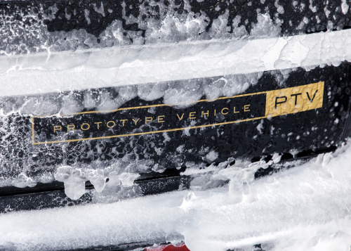 IMPRESSIONANTE SUL GHIACCIO: I PROTOTIPI ELETTRICI RANGE ROVER SUPERANO BRILLANTEMENTE L'ULTIMO CICLO DI TEST E SVILUPPO INVERNALE