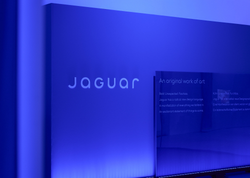 JAGUAR TYPE 00 FEIERT DEUTSCHLANDPREMIERE MIT KÜNSTLERISCHER INSZENIERUNG IN MÜNCHEN 