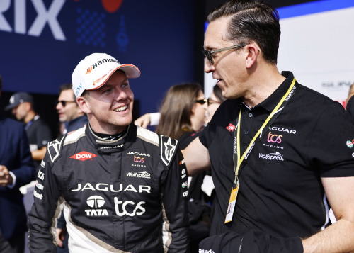 NICK CASSIDY AND JAMES BARCLAY, JAGUAR TCS RACING