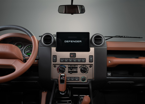 DEF_CLASSIC_V8_OCTA_COLOURS_101225_PETRA_COPPER_BURNT_SIENNA_06