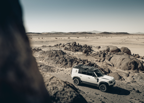 Defender Dakar Recce Cars