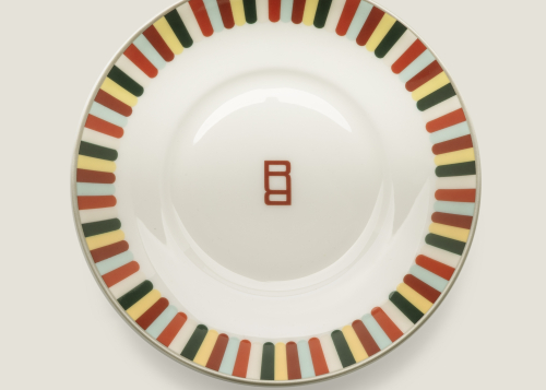 THE RANGE ROVER BRITISH SUMMERTIME COLLECTION - COUNTRY HOUSE TEA SET