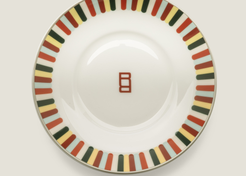 THE RANGE ROVER BRITISH SUMMERTIME COLLECTION - COUNTRY HOUSE TEA SET