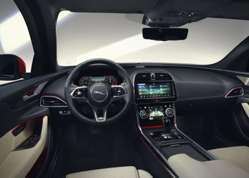 Nouvelle Jaguar XE: intérieur