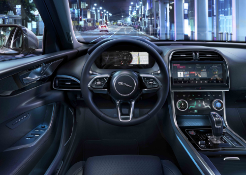 Nouvelle Jaguar XE: intérieur