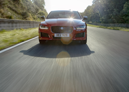 JAGUAR XE SETS LAP RECORD AT FORGOTTEN GRAND PRIX CIRCUIT
