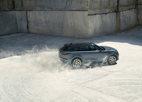 LOCATION IMAGE - NEW RANGE ROVER VELAR SVAUTOBIOGRAPHY DYNAMIC EDITION